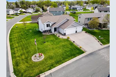 401 Fischer Street NW, Montgomery, MN 56069 - Photo 2