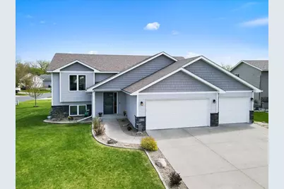 401 Fischer Street NW, Montgomery, MN 56069 - Photo 2