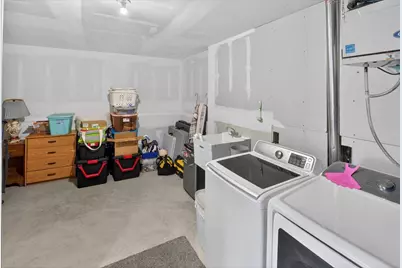 401 Fischer Street NW, Montgomery, MN 56069 - Photo 34