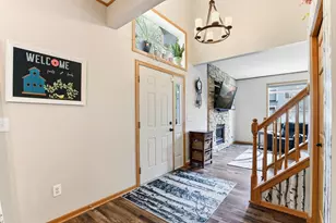547 Woodduck Dr, Woodbury, MN 55125 - Photo 4