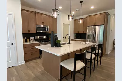 13784 Hollybrook Circle, Apple Valley, MN 55124 - Photo 4