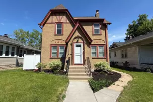 141 6th Ave S, South Saint Paul, MN 55075 - Photo 1