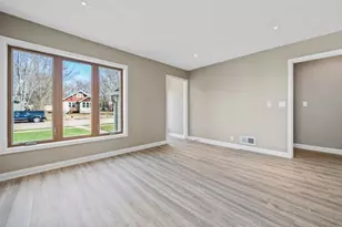 1014 Hawthorne St, Alexandria, MN 56308 - Photo 16