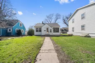 1014 Hawthorne St, Alexandria, MN 56308 - Photo 1