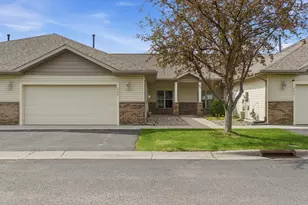 609 Dublin Ct, Mankato, MN 56001 - Photo 1
