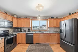 6267 Kahl Ave NE, Albertville, MN 55301 - Photo 4