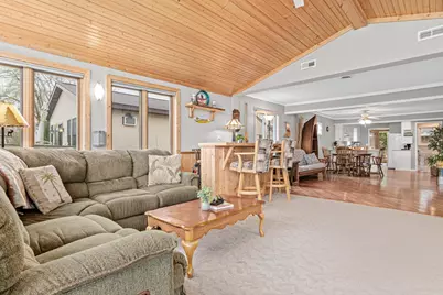 21185 Iverson Avenue N, Forest Lake, MN 55025 - Photo 6
