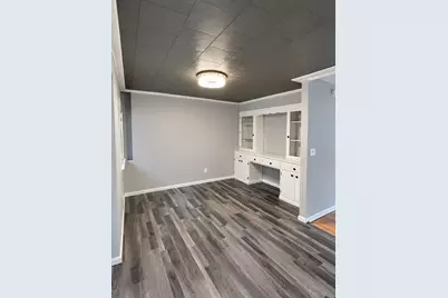 7516 Arthur Street NE, Fridley, MN 55432 - Photo 2