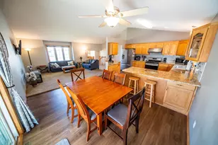 525 Lancaster Blvd, Zumbrota, MN 55992 - Photo 10