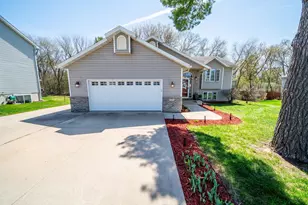 525 Lancaster Blvd, Zumbrota, MN 55992 - Photo 50