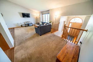 525 Lancaster Blvd, Zumbrota, MN 55992 - Photo 4