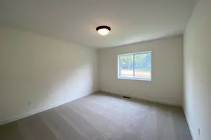 13788 Hollybrook Cir, Apple Valley, MN 55124 - Photo 12