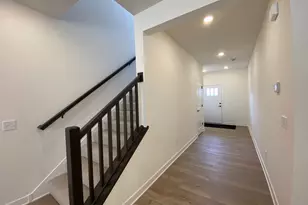 13788 Hollybrook Cir, Apple Valley, MN 55124 - Photo 2