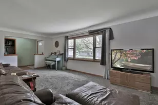 1120 Ashland St, Hastings, MN 55033 - Photo 16