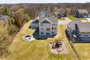 16860 Valley Rd, Eden Prairie, MN 55347 - Photo 4