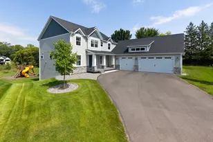 16860 Valley Rd, Eden Prairie, MN 55347 - Photo 56