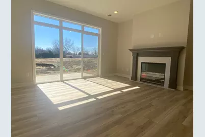 13792 Hollybrook Circle, Apple Valley, MN 55124 - Photo 6