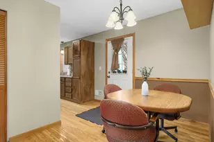 2293 Golfview Dr, White Bear Lake, MN 55110 - Photo 8
