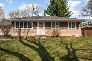 2293 Golfview Dr, White Bear Lake, MN 55110 - Photo 2