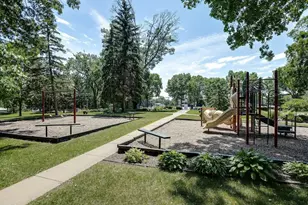 3458 Pilgrim Ln N, Plymouth, MN 55441 - Photo 32