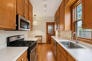2535 Aldrich Ave S, Minneapolis, MN 55405 - Photo 8