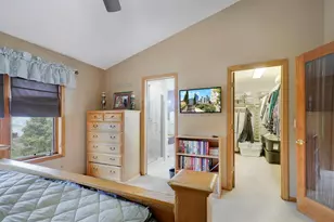 2014 Blue Jay St, Shakopee, MN 55379 - Photo 32