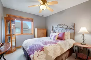 2014 Blue Jay St, Shakopee, MN 55379 - Photo 38