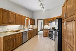 4105 Upland Ln N, Plymouth, MN 55446 - Photo 18