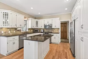 2536 Bridle Creek Trail, Chanhassen, MN 55317 - Photo 16