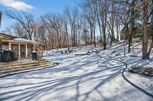 2536 Bridle Creek Trail, Chanhassen, MN 55317 - Photo 4