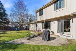 10427 Brown Farm Cir, Eden Prairie, MN 55347 - Photo 10