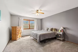 2730 Dale St N, Roseville, MN 55113 - Photo 6