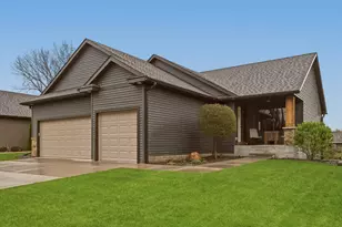 3911 Sunnydale Ln SE, Rochester, MN 55904 - Photo 36