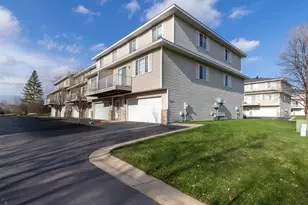2509 Cobble Hill Ct, Woodbury, MN 55125 - Photo 1