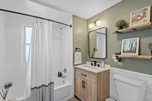 1828 Eustis St, Lauderdale, MN 55113 - Photo 14