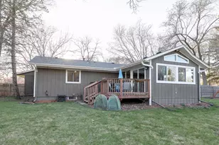 2750 Queensland Ln N, Plymouth, MN 55447 - Photo 46