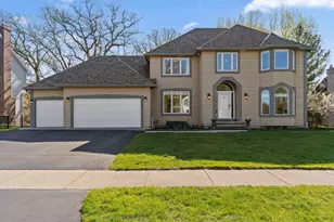 17718 Kingsway Path, Lakeville, MN 55044 - Photo 2