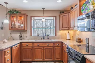 112117 Haering Cir, Chaska, MN 55318 - Photo 18