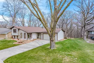 112117 Haering Cir, Chaska, MN 55318 - Photo 64