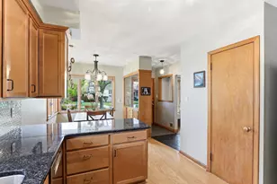 1907 Jefferson Ave, Saint Paul, MN 55105 - Photo 14