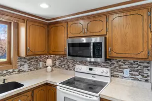 6055 Kalland Dr NE, Albertville, MN 55301 - Photo 10