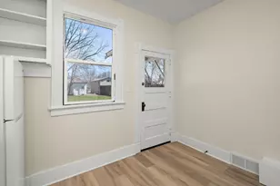 805 4th St SW, Willmar, MN 56201 - Photo 10