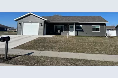 306 Oslo Avenue, Marshall, MN 56258 - Photo 1