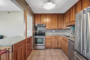 78 10th St E, Saint Paul, MN 55101 - Photo 20