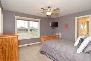 359 Riverside Cir, Anoka, MN 55303 - Photo 22