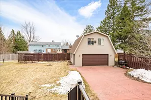 3908 N 21st St, Superior, WI 54880 - Photo 34