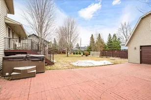 3908 N 21st St, Superior, WI 54880 - Photo 32