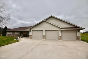 12221 85th Ave, Milaca, MN 56353 - Photo 1