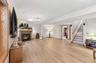 10327 165th St W, Lakeville, MN 55044 - Photo 20