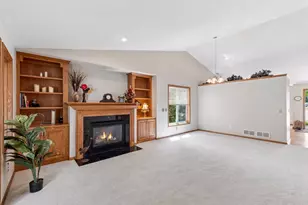 10327 165th St W, Lakeville, MN 55044 - Photo 8